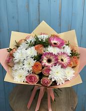Букет цветов из:  Розы, Герберы и Хризантемы в Городовиковске