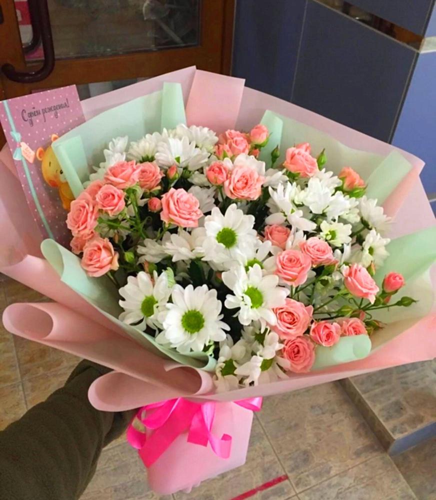 Букет цветов из: Розы и Хризантемы в Городовиковске