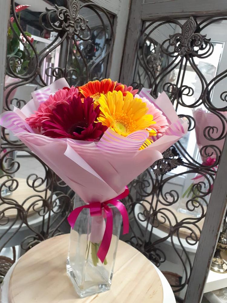 Букет цветов из: Герберы в Городовиковске