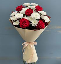 Букет цветов из:  Розы и Хризантемы в Городовиковске