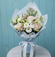 Букет цветов из:  Розы и Лизиантусы #REPLACE_PRED# Городовиковске